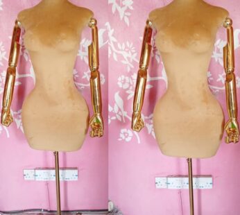 Female Suit Structure Foreign with Hand